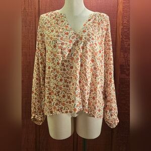 Old Navy Floral V-Neck Blouse in Red and Orange